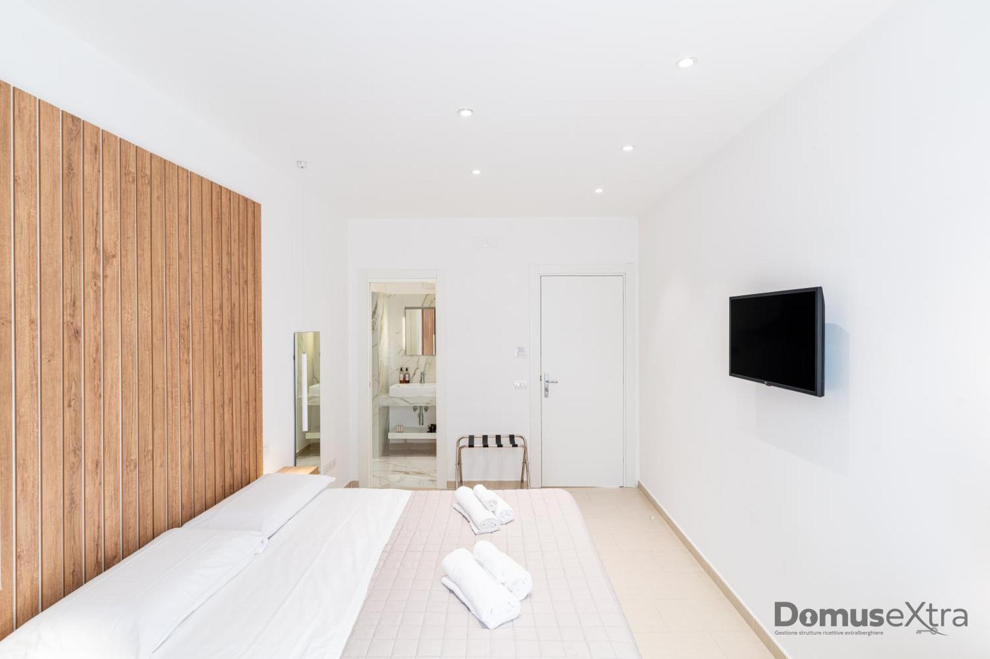 Olivia'S Home By Domusextra Napoli Bagian luar foto